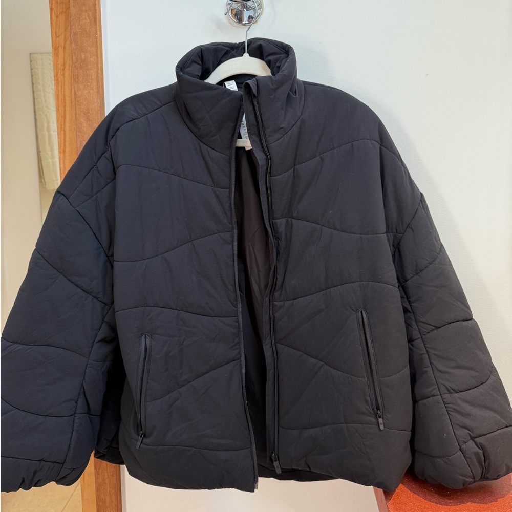 Lululemon Wave-Quilt Insulated Puffer Jacket (6)